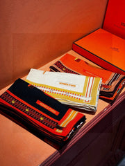 HERMES 25S SCARF 140 IN SILK AND CASHMERE 735809