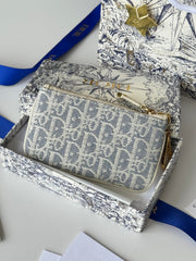 DIOR 25S TRAVEL MYRTE ZIPPED KEY CASE 14 IN BLUE DIOR OBLIQUE JACQUARD CANVAS