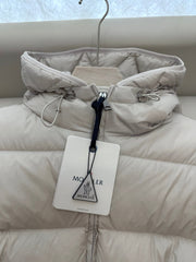MONCLER 25S JACKET IN WHITE 041
