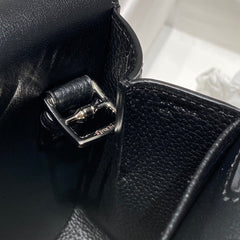 HALZAN 25 HANDLE BAG IN BLACK GRAINED CALFSKIN SILVER HARDWARE