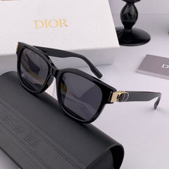 MONTAIGNE SUNGLASS CD6113 IN ACETATE